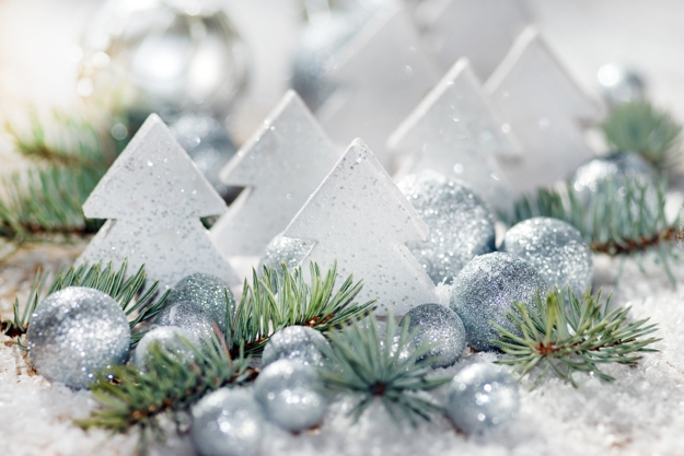 silver holiday decorations