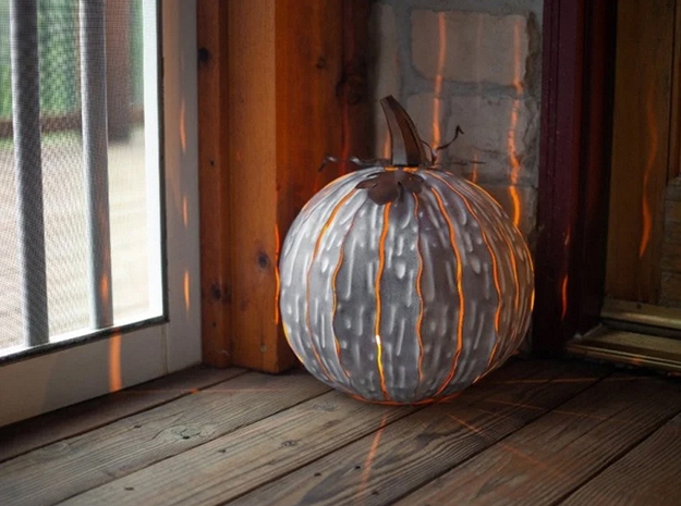 soft light pumpkin lanterns