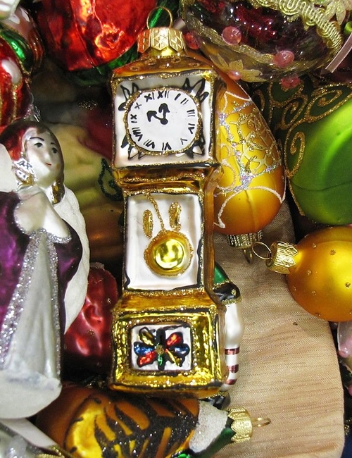 glass holiday ornaments