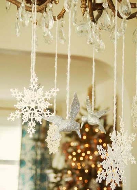 golden decorations winter holiday decorating themes