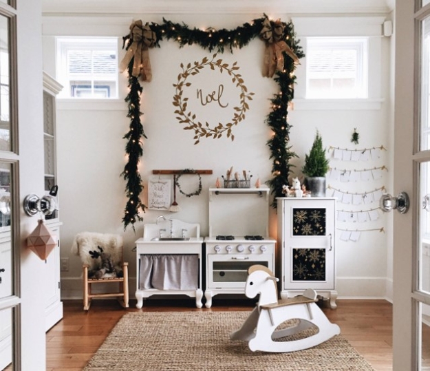 golden decorations winter holiday decorating themes