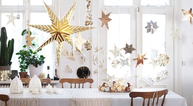 golden decorations winter holiday decorating themes