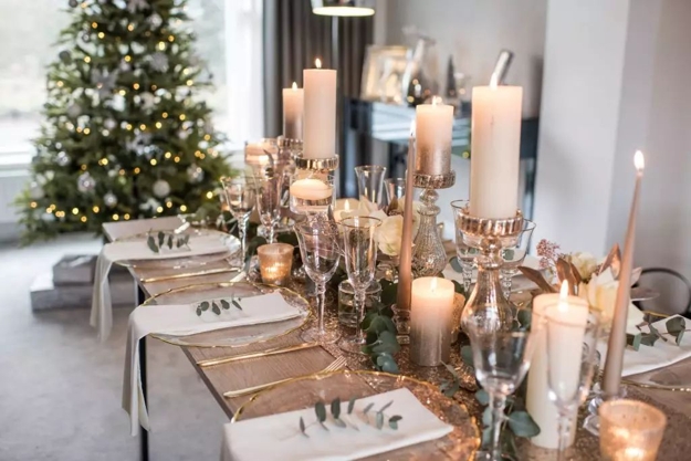 golden decorations winter holiday decorating themes