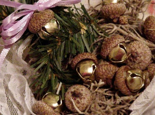 acorns crafts decorating ideas