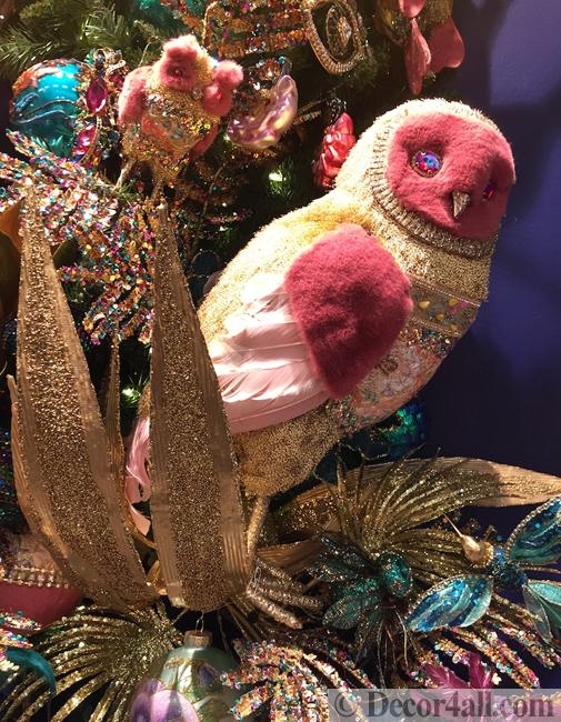 pink color winter holiday decor ideas