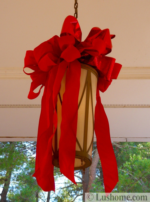 christmas bow pendant decorating