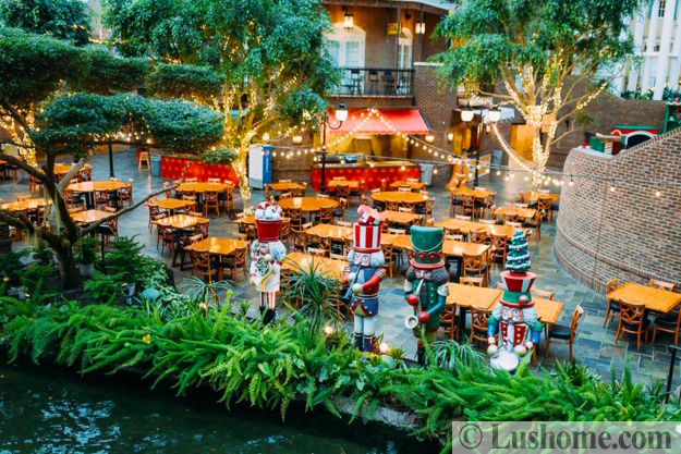 winter holiday decor glass roof indoor gardens outdoor lights