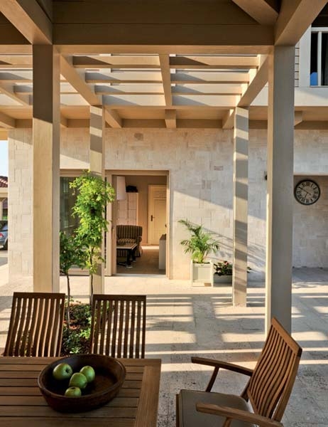 country home patio idea