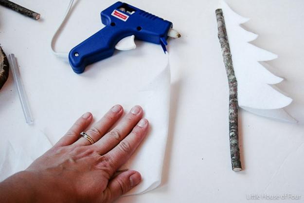 how to make tabletop holiday tree