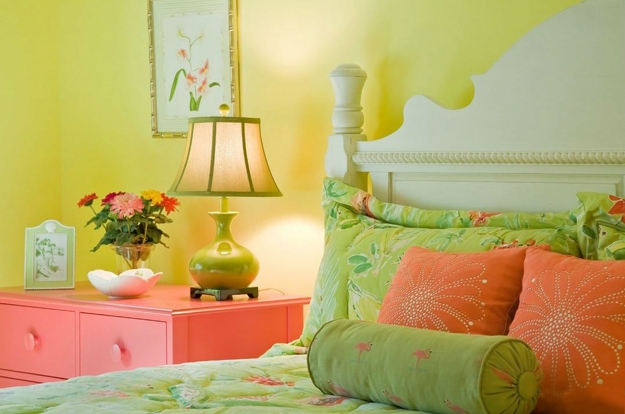 warm colors home decorating ideas