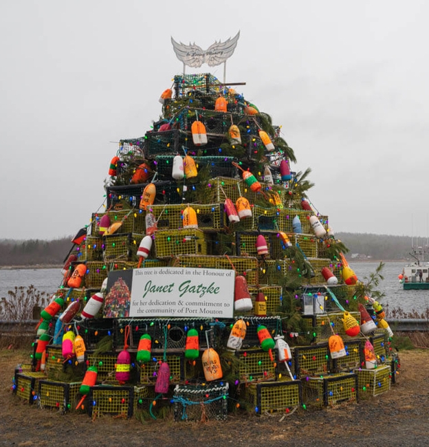 beautiful christmas tree holiday decor ideas