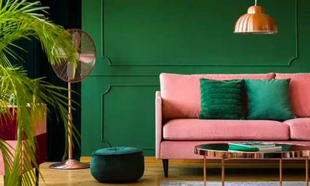 green pink room colors