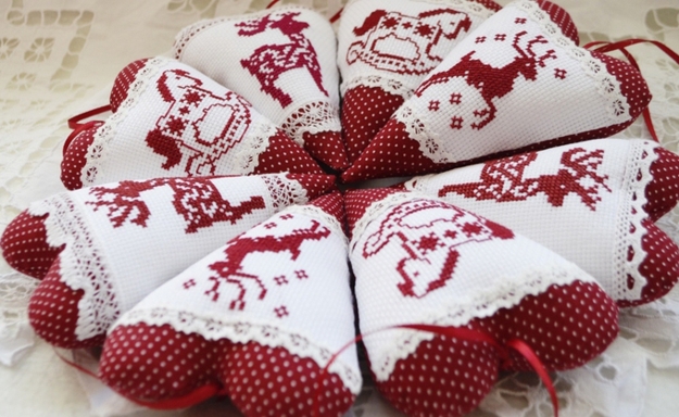 diy holiday decor ideas recycled crafts