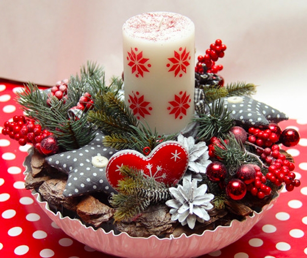 christmas candle centerpiece idea