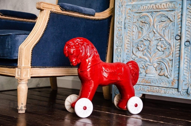 red horse winter holiday decorations