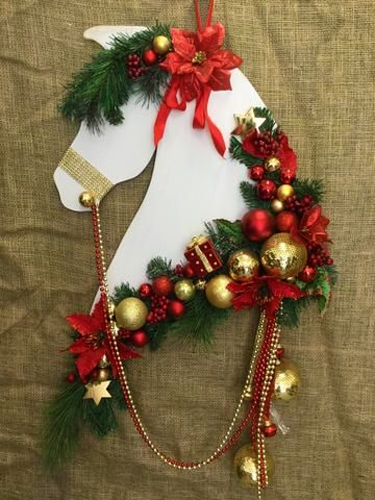horse hanging winter holiday decorations