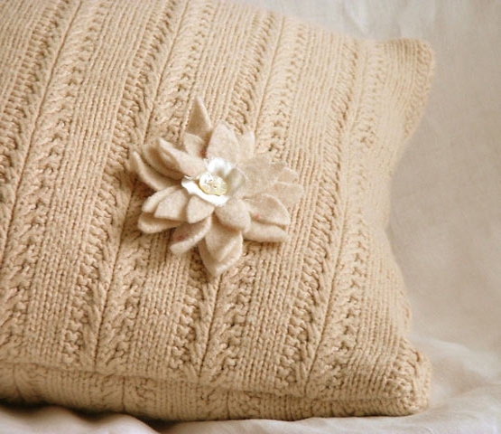 winter decorating craft ideas knitted pillow patterns
