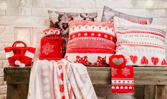 colorful white red knitted decor accents