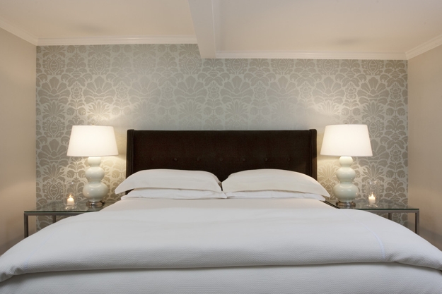 modern lights bedroom decorating ideas