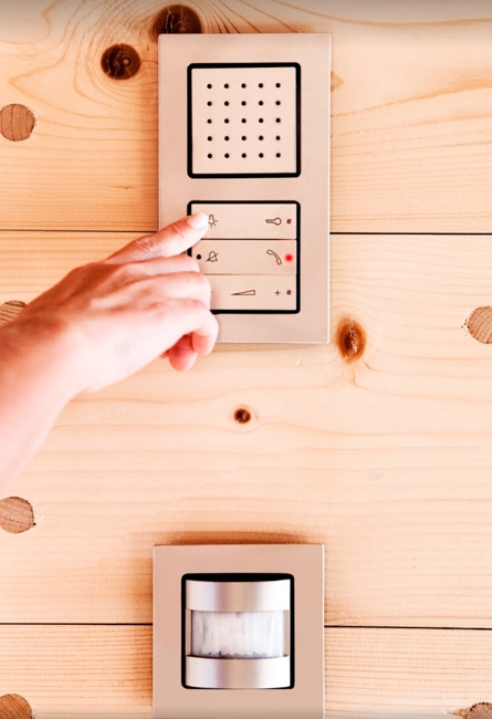 smart system contemporary home