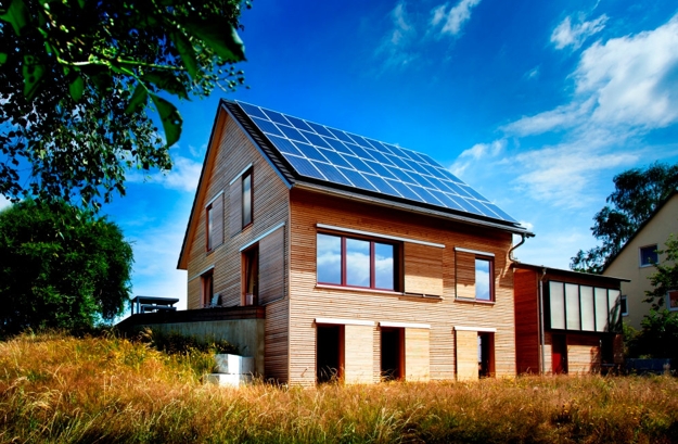 rood design solar panels