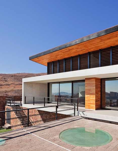 outdoor swimming pool terrace