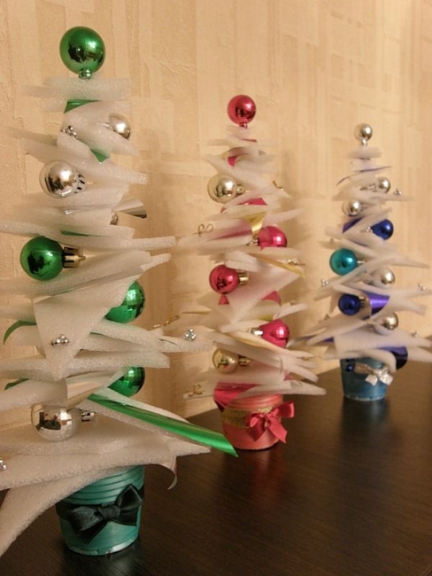 several tabletop holiday trees crafts winter decorating ideas
