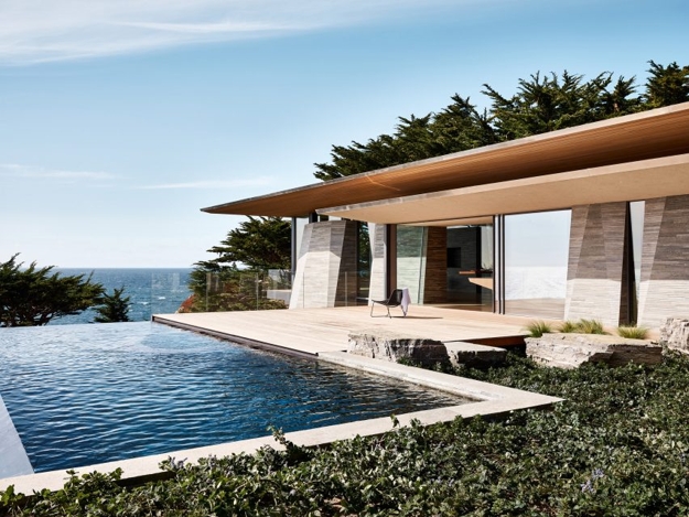 outdoor swimming pool zero adge