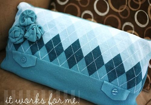 recycled crafts knitted pillow designs