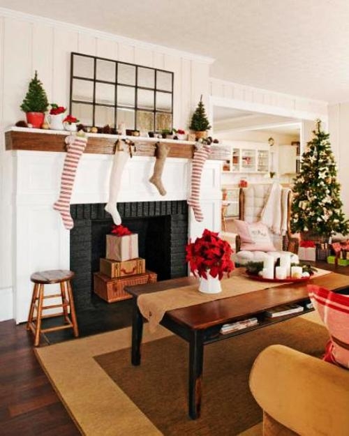 winter holiday home decorating ideas red green colors