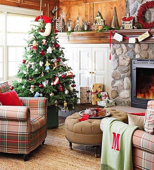 winter holiday home decorating ideas red green colors