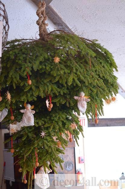 hanging holiday tree