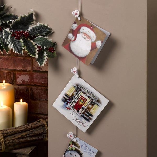 vintage christmas card displays wall decorating ideas