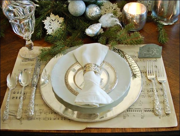 holiday table setting