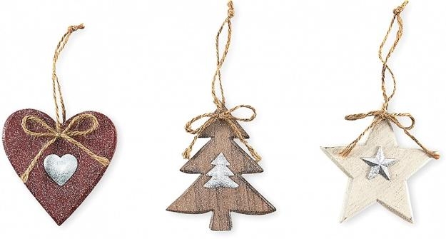 woodcraft winter holiday decorations