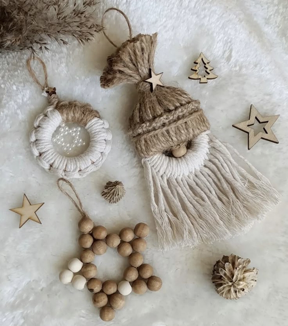 handmade holiday decorations