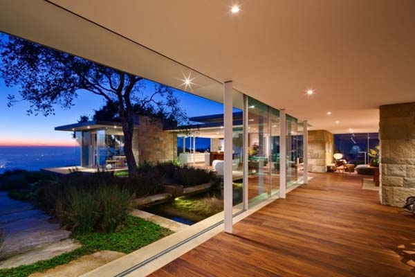 contemporary home glass wall design