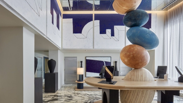 interior decorating colorful accents