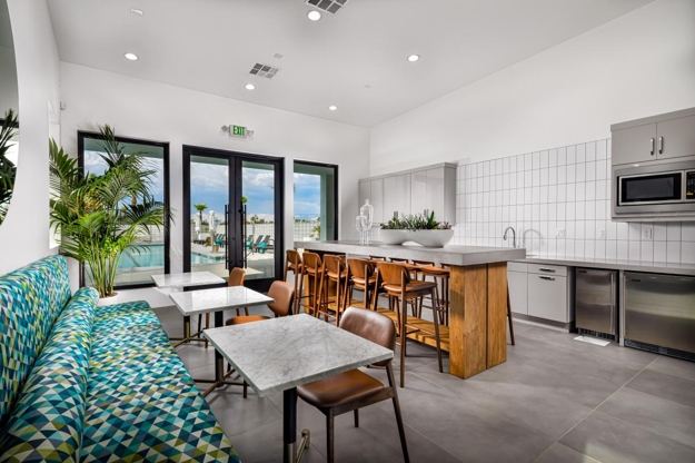 houseplants modern interior design