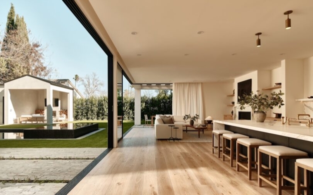 sliding glass doors 