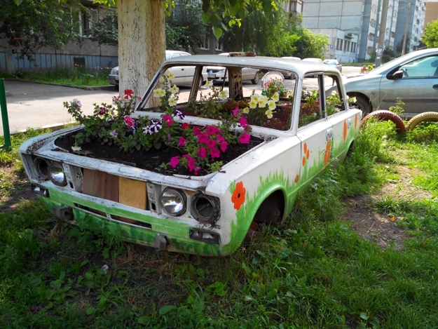 diy art recycled crafts vintage cars