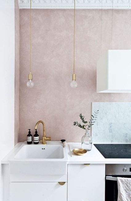 small kitchens storage organization