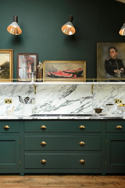 small kitchens storage organization