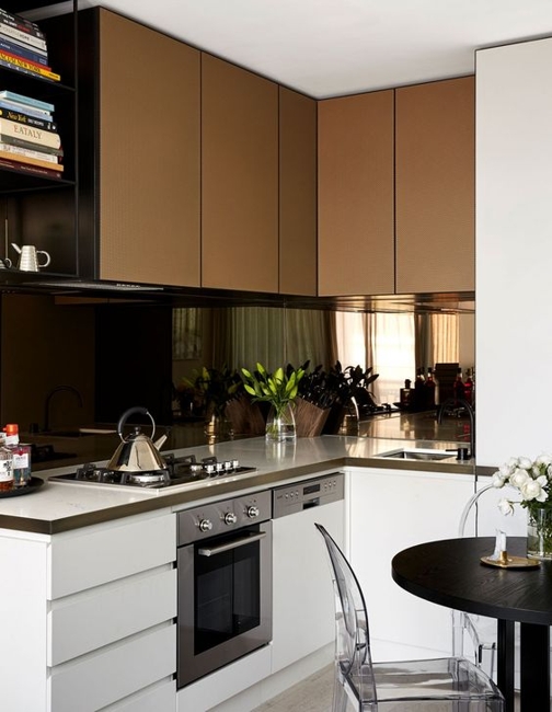 small kitchens storage organization