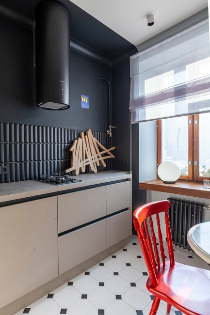 small kitchens storage organization