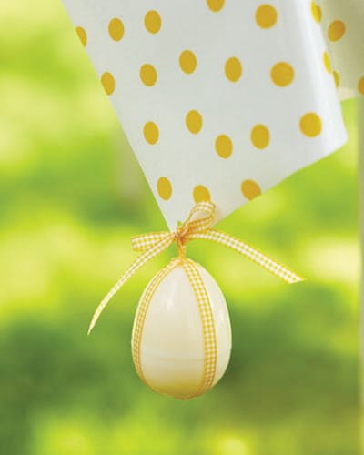 eco friendly easter ideas naturally dyed eggs