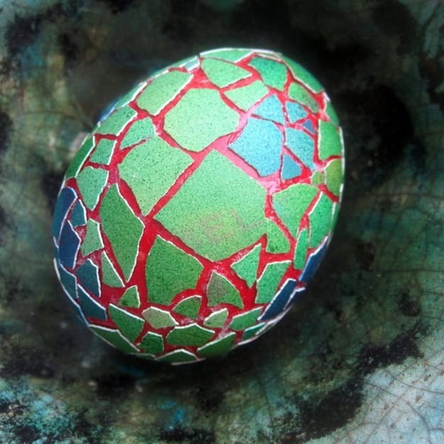 how to make eggshell mosaic