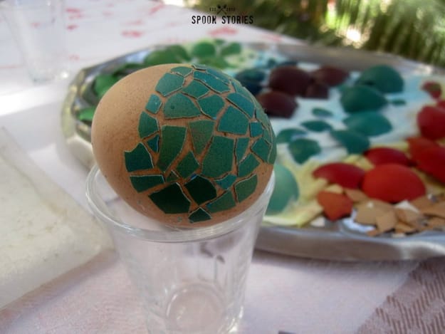 how to make eggshell mosaic