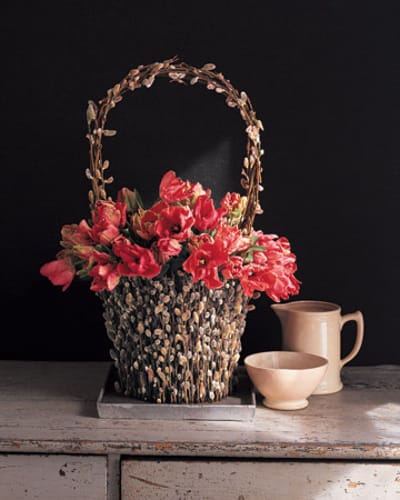 spring holiday baskets ester eggs decorations