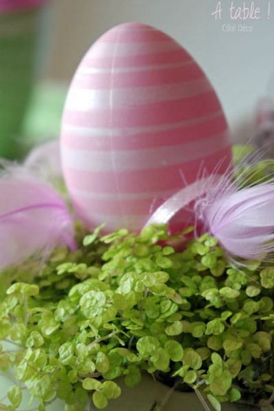 pink easter egg decoration